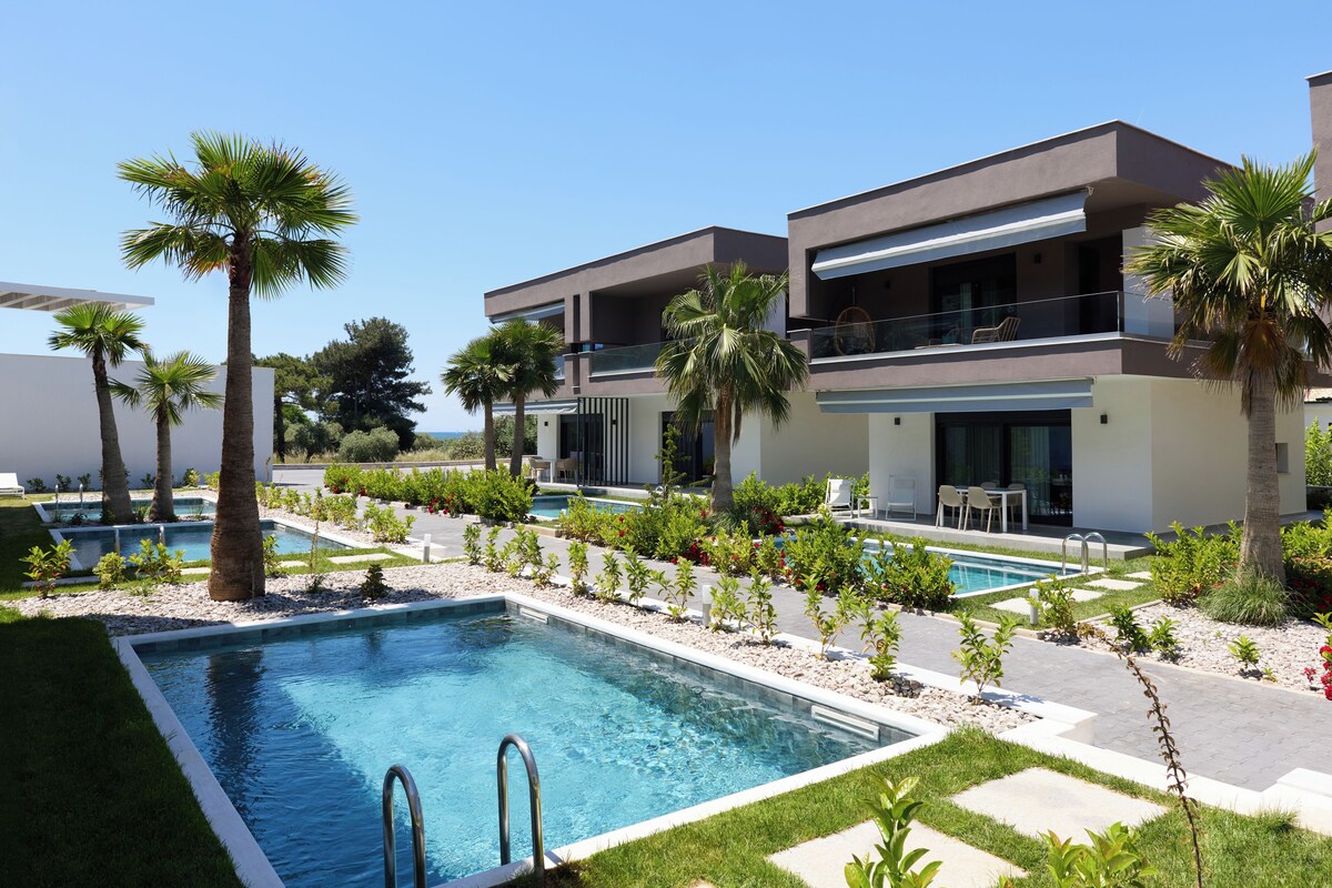 Bedroom Villa with Private Pool | WiFi (free)