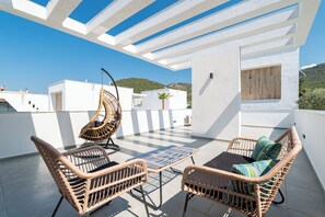 Deluxe Villa, Pool View | Terrace/patio - Emerald Island Residential Complex (Skála Rachoníou)
