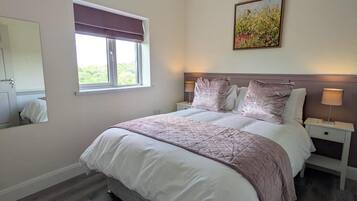 2 개의 침실, 다리미/다리미판, 무료 WiFi, 침대 시트