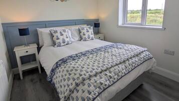 2 soverom, strykejern/-brett, wi-fi (inkludert) og sengetøy