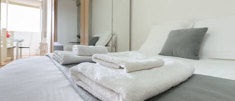 1 chambre, fer et planche à repasser, Wi-Fi gratuit