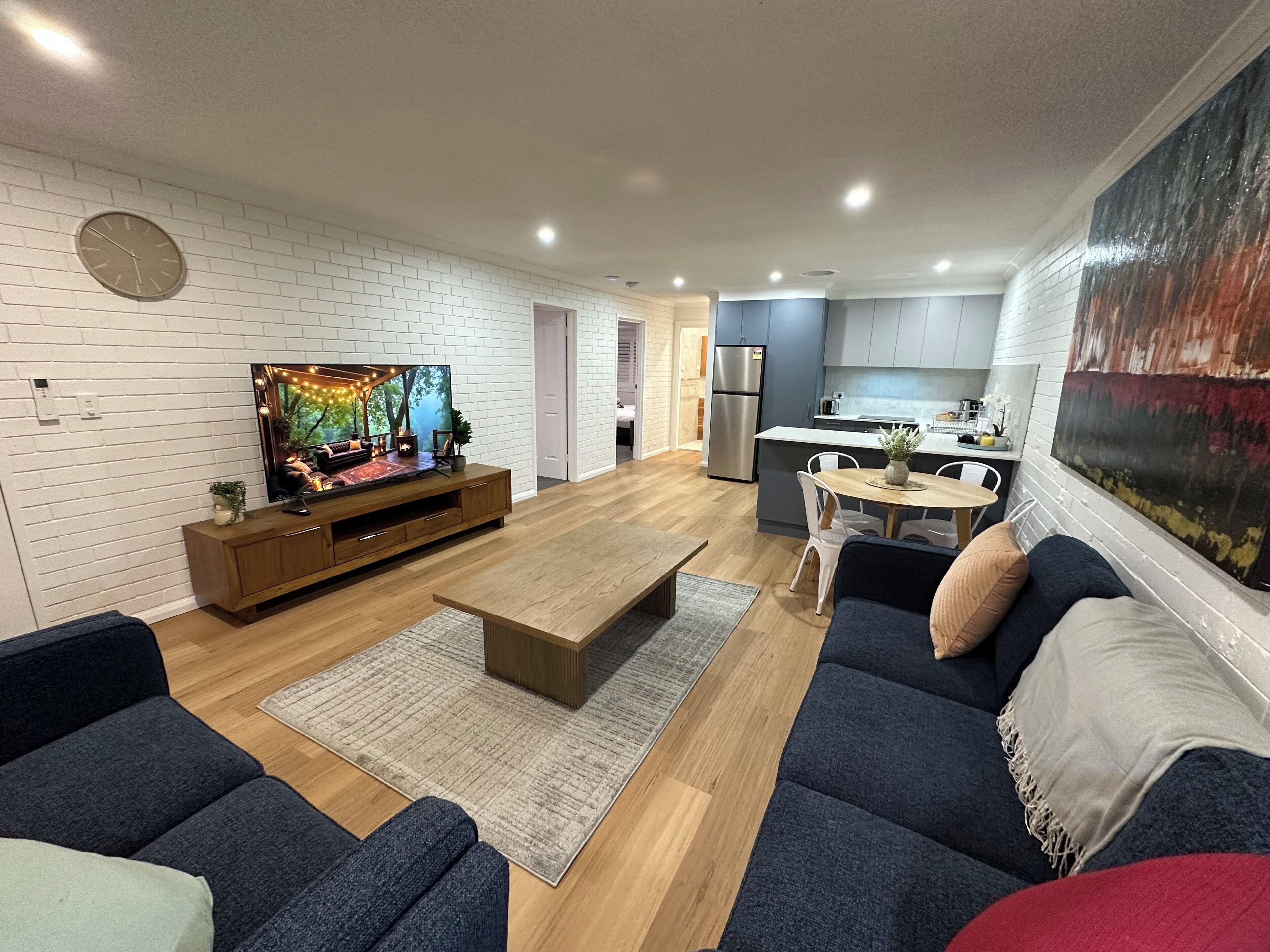 65-inch Smart TV with digital channels, Netflix, streaming services