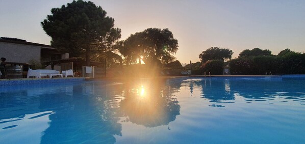 Utomhuspool