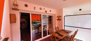Outdoor dining - Cozy apartment near the beach (Tossa de Mar)