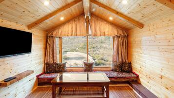 Premium tweepersoonskamer | Een strijkplank/strijkijzer