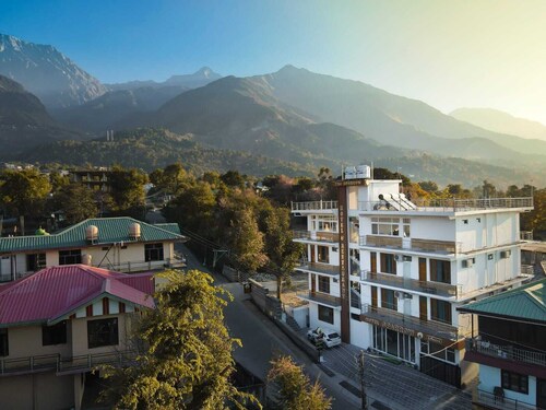 Hotel Sparrow Dharamshala