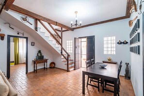 Dining - Country House 'La Perla' with Private Pool, Wi-Fi, and Air Conditioning (La Puebla de Cazalla)