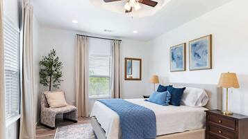 4 Schlafzimmer, Schreibtisch, Bügeleisen/Bügelbrett, WLAN