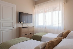 3 Schlafzimmer, Bügeleisen/Bügelbrett, WLAN, Bettwäsche