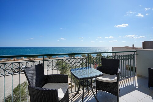 Apartment 'Dimora Luxury' mit Meerblick, WLAN und Klimaanlage