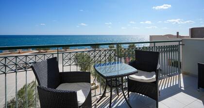 Apartment 'Dimora Luxury' mit Meerblick, WLAN und Klimaanlage