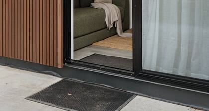 Hollow Mountain Cabin Laharum Dadswell bridge halls gap