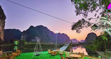 An Riverside Ecolodge