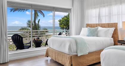 Secluded Villa • Heated Pool & Exclusive Beach Access