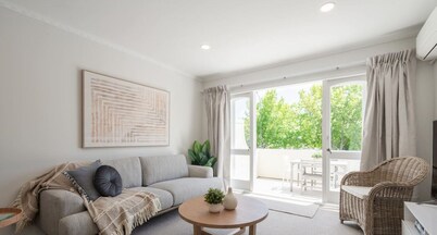 Striking Coastal Retreat in Heart of St Heliers