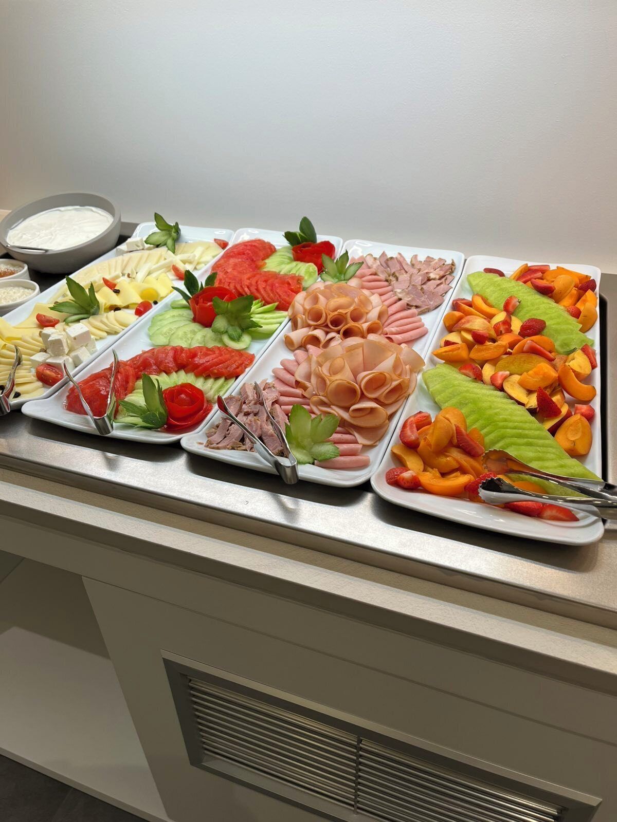 Colazione a buffet inclusa, servita tutte le mattine 