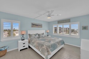 2 bedrooms, iron/ironing board, internet, bed sheets