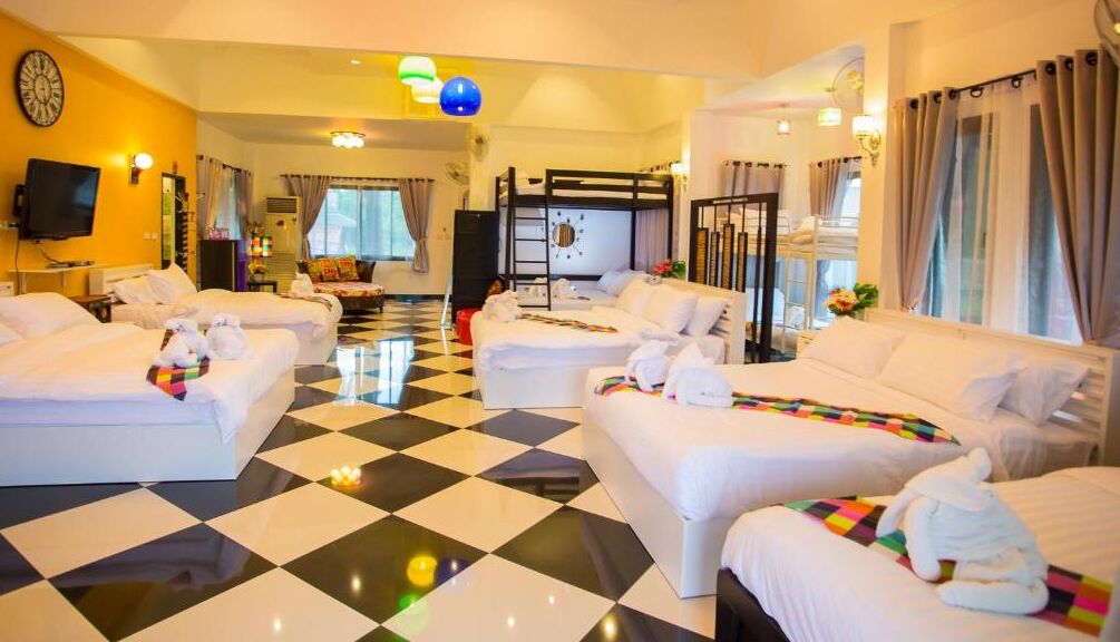 家庭别墅 | 办公桌、免费 WiFi