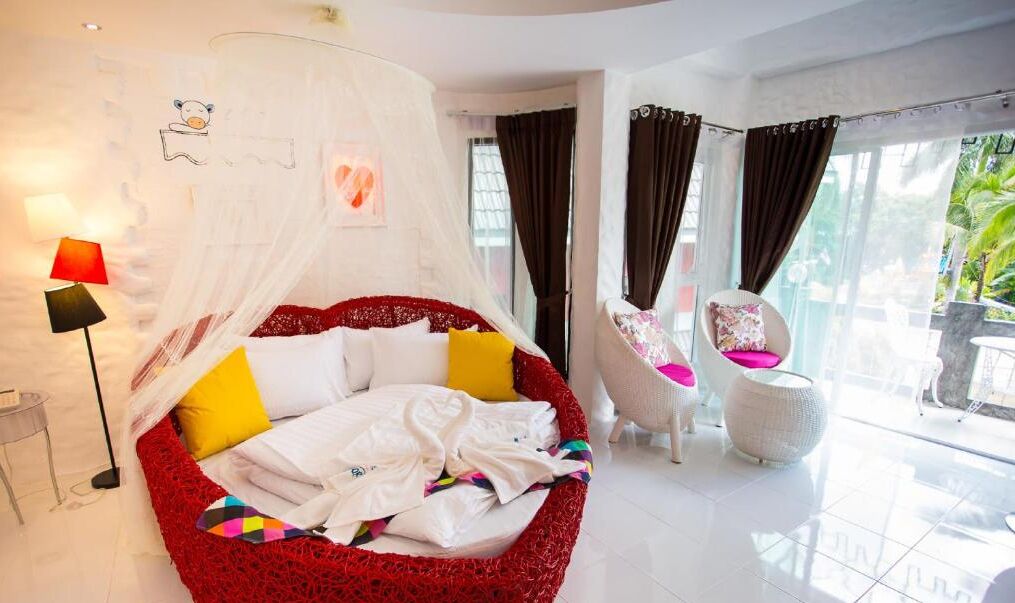 蜜月客房 | 办公桌、免费 WiFi