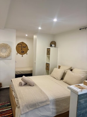 2 chambres, lit parapluie, Wi-Fi, draps fournis