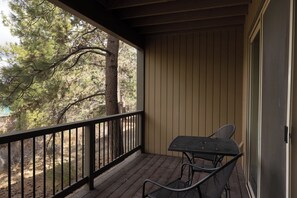Condo, 1 Queen Bed with Sofa bed, Patio, Mountain View (Alpenglow Haus) | Outdoor dining