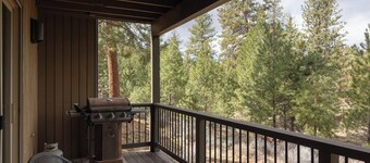 Alpenglow Haus - Stay for 4!