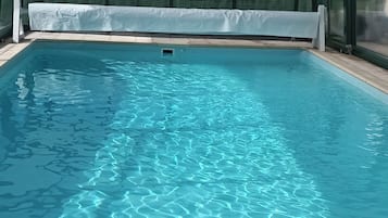 Piscine couverte