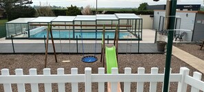 Children's area - Apartment with pool (Le Crotoy)