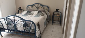 3 bedrooms, free WiFi, bed sheets