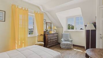 4 soveværelser, strygejern/strygebræt