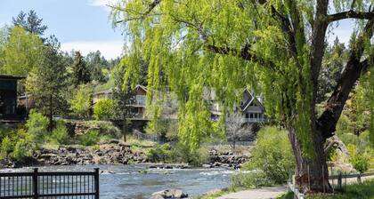 At the River - Beautiful Stay, Amazing River View
