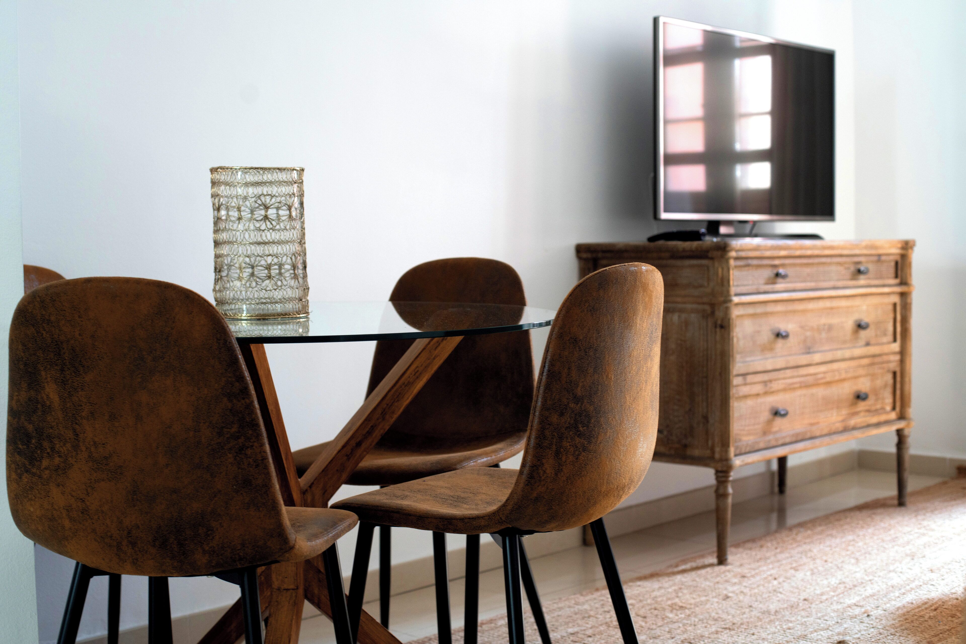 Apartamento con 3 dormitorios | Área de estar | TV de tela plana