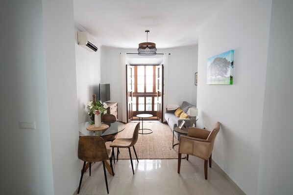 Apartamento con 3 dormitorios | Living area