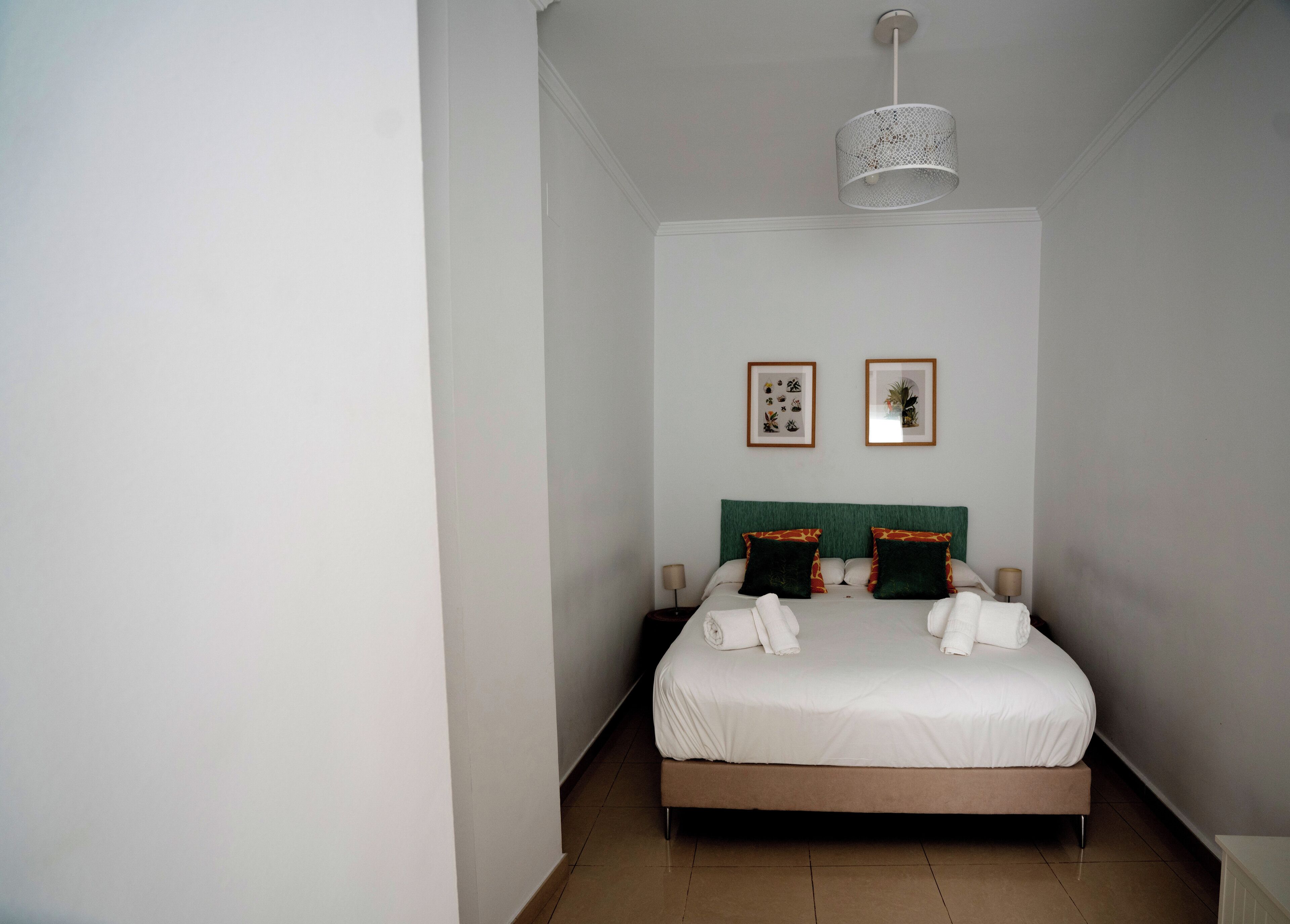 อพาร์ทเมนท์สำหรับครอบครัว, วิวเมือง (2) | ผ้าม่านกันแสง, เตารีด/โต๊ะรีดผ้า, Wi-Fi ฟรี