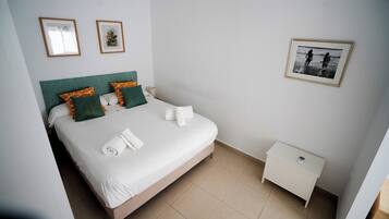 Familielejlighed - byudsigt (2) | Mørklægningsgardiner, strygejern/strygebræt, gratis Wi-Fi