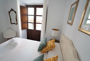 Family Apartment, City View (2)