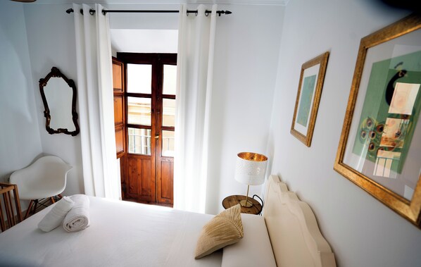 Family Apartment, City View (2)