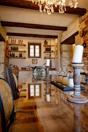 Bar (in der Unterkunft)