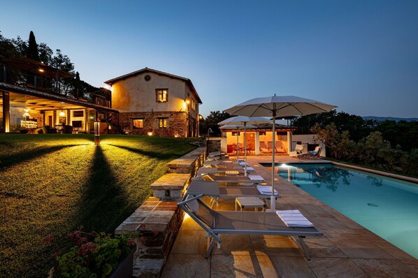 Piscina