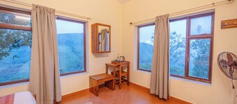 Aruvi Vagamon by Voye Homes