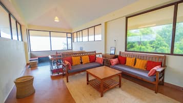 Family Quadruple Room, Hill View | Laptop workspace, free WiFi, bed sheets