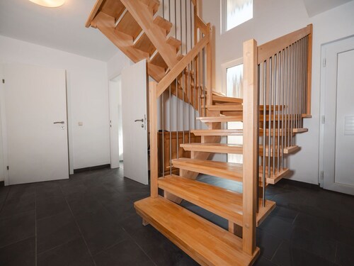 Beautiful private villa for 10 guests with WIFI, TV, terrace and pets allowed