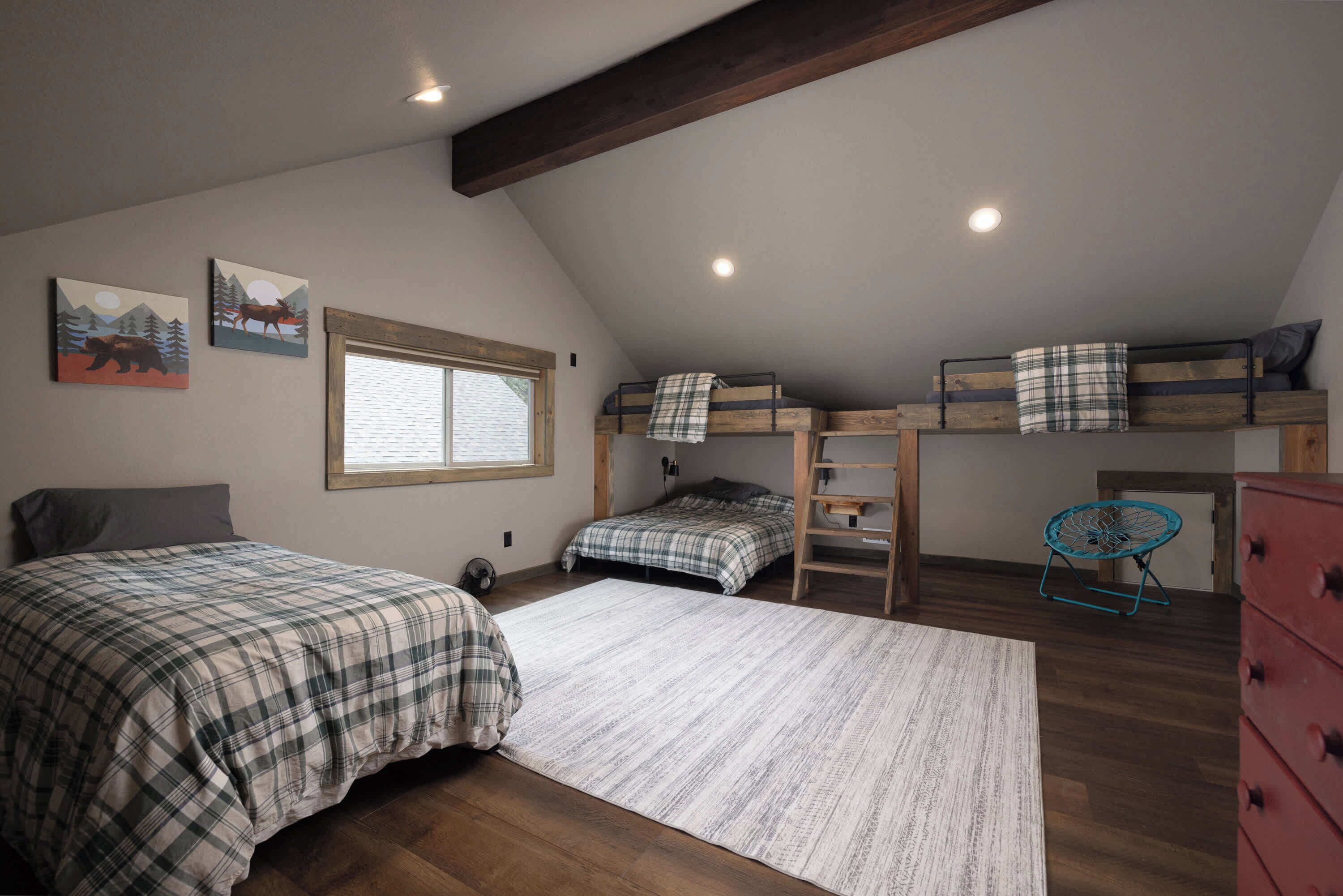 Cabin, Berbilang Katil, Hot Tub, Mountain View (Three Pine Cabin) | 3 bilik tidur, Wi-fi percuma 