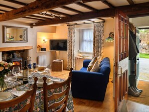 تلفزيون، مدفأة