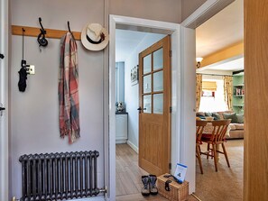 Interior - Wonderful  villa for 4 guests with WIFI and pets allowed (Windermere)