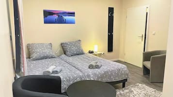 Căn hộ | 2 phòng ngủ, bàn ủi/dụng cụ ủi quần áo