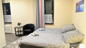 Apartment | 2 bedrooms, iron/ironing board
