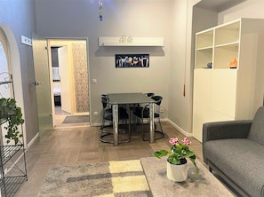 Apartment | Living room