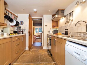 Mikrowelle, Ofen, Geschirrspüler