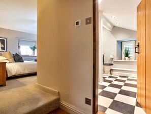 4 Schlafzimmer, kostenloses WLAN, Bettwäsche